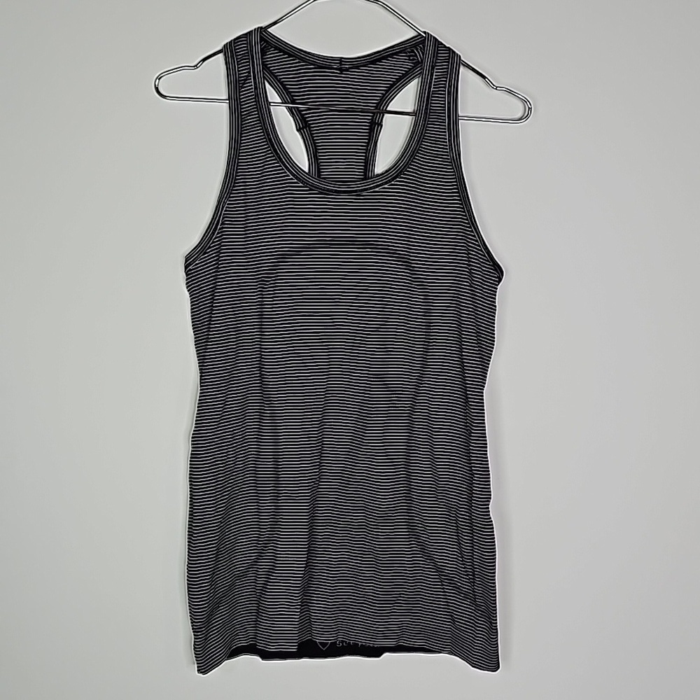 Lululemon size 6 black and white pinstripe tank top